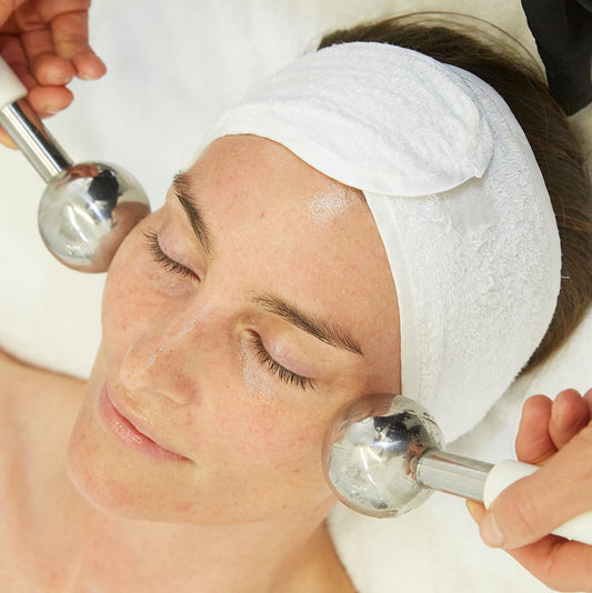 Illuminate & Glow Facial